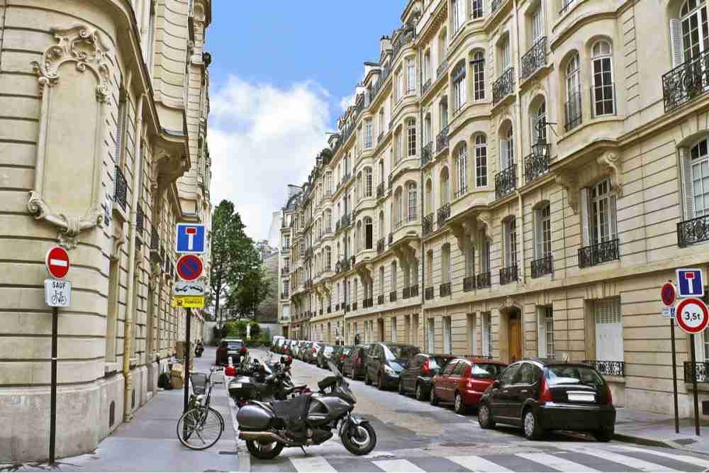 Parking Underground in Paris
