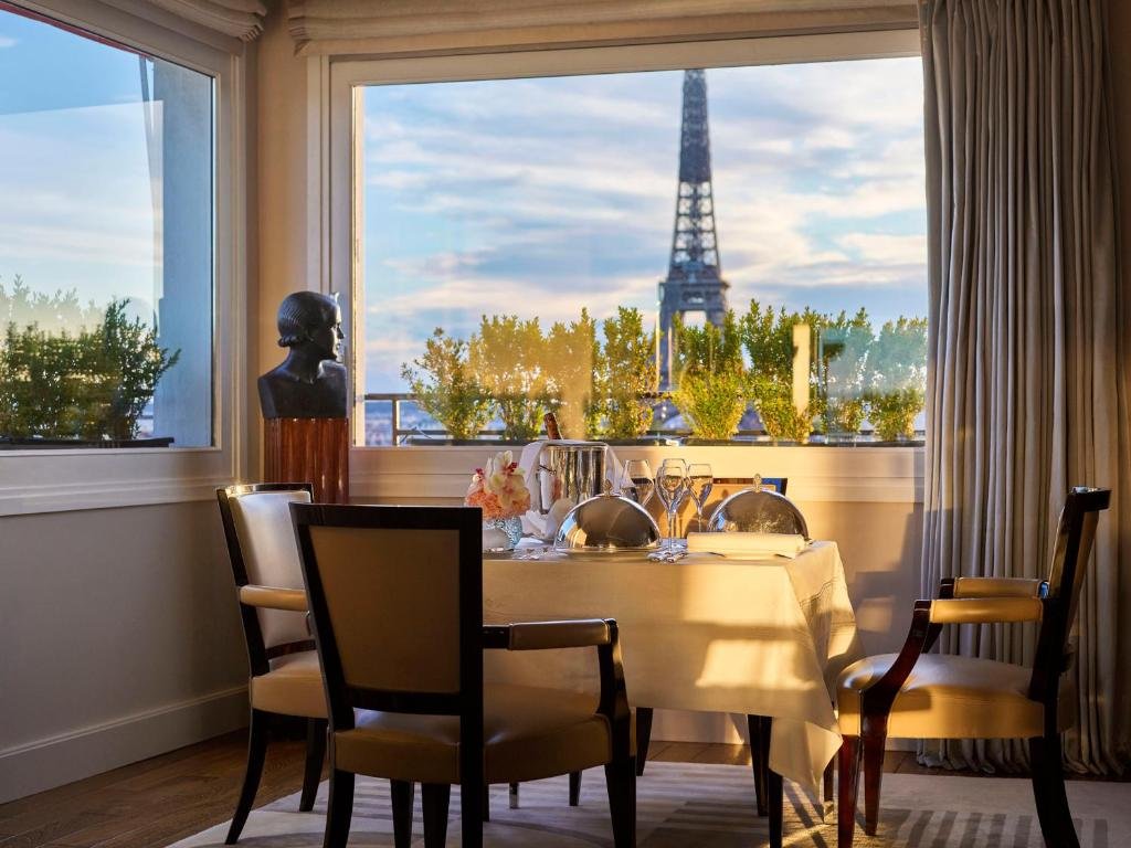 Hôtel Plaza Athénée Hôtel Plaza Athénée